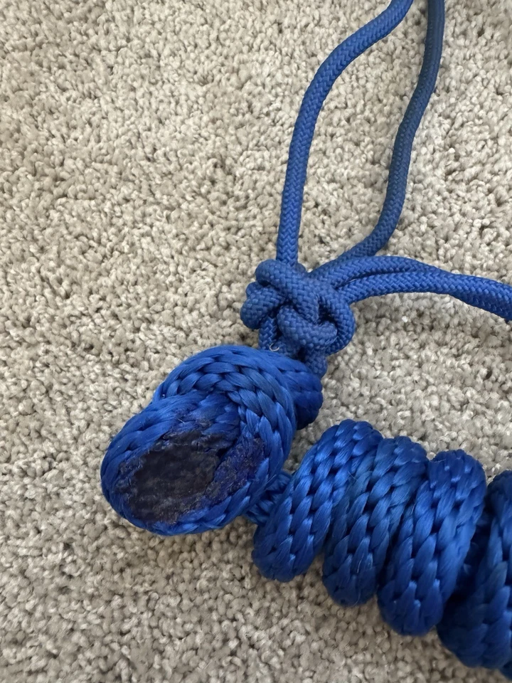 Soporte de cuerda de nailon azul real con cuerda de plomo de 6 pies Foto 3 de 4