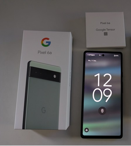 Google Pixel 6a Sage (Display Neu) incl. Panzerglass + OVP und Zubehörpaket