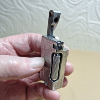 Vintage Brummell de Luxe Lidt Arm Petrol Cigarette Lighter #7