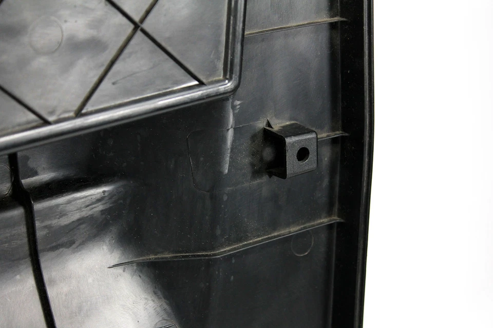 Revestimiento interior puerta delantera izquierda LADA NIVA M a partir del año 2012 negro 21214-6102013 - Imagen 4 de 4