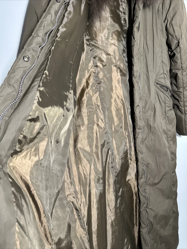 Abrigo largo acolchado Swan para mujer talla XL marrón cuello de piel extraíble Foto 3 de 4