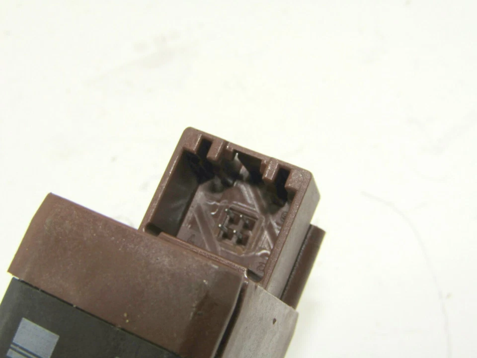 Audi A4 B8 8K 2010 8k2927325 Front Center Münze Halter ASP Schalter Verkleidung  - Bild 3 von 4