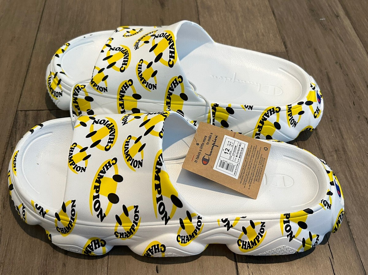 Men’s Champion Meloso Squish Smile marshmallow slides. Size 12 MENS CHAMPION MELOSO SQUISH SL COMIC PRINT - CLEARANCE main image 4