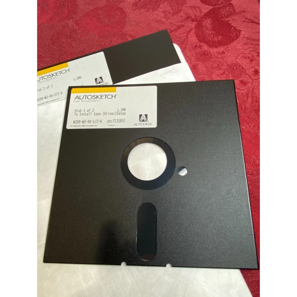 Autodesk AutoSketch For Windows 3.0 Complete Set With Manuals & Floppy Disks - Image 4 of 4