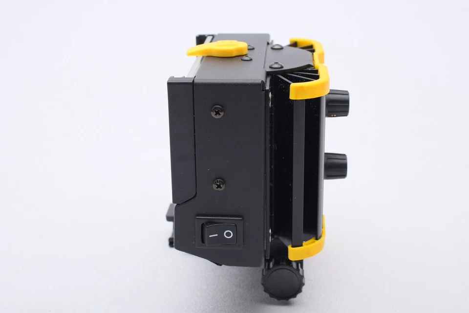 Lowel Blender BLN-10 LED dimmable tungsten/daylight 2800ºK-6000ºK Light+MINTy - Image 4 of 4