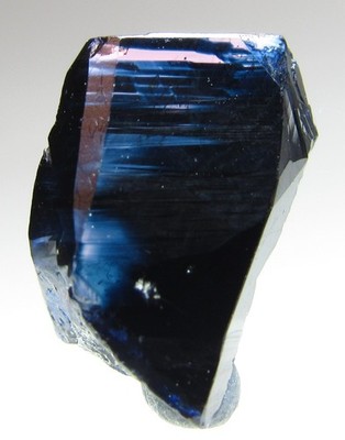 EXCEPTIONAL COLOR ZONE GEM WINZA SAPPHIRE CRYSTAL!!! WINZA TANZANIA