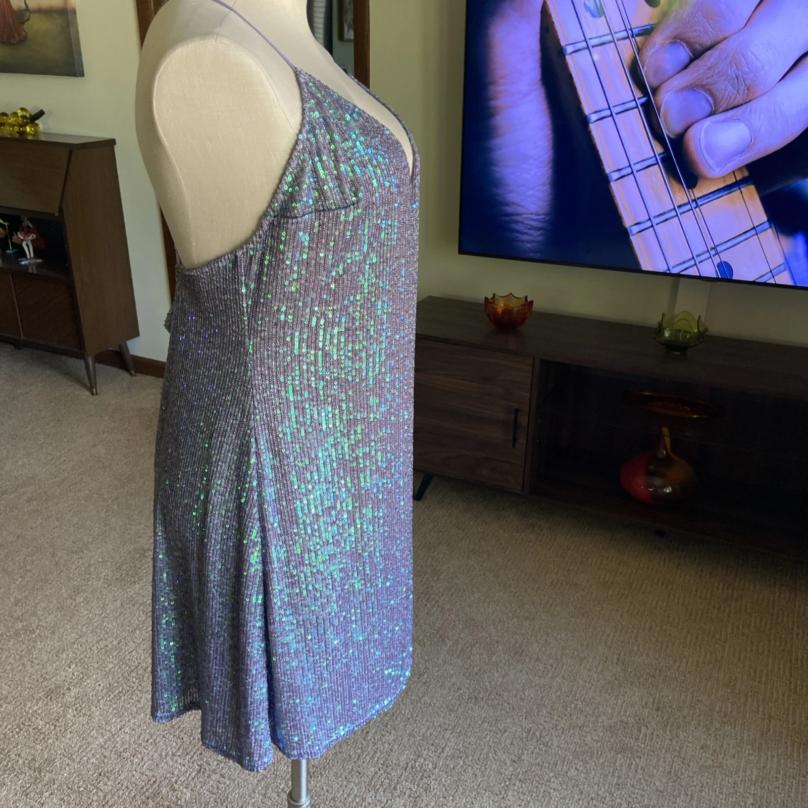 UNDERCOVER Abito da sera e pigiama Victoria's Secret grande lilla viola e blu con paillettes