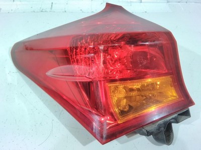 2014 Toyota Auris Tail Light Driver Side Left N/S/R Genuine *Fast Shipping