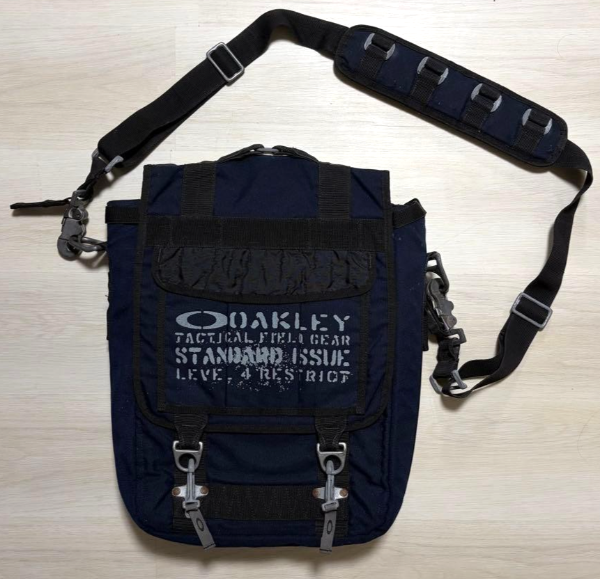 バッグ oakley tactical field gear sling bag 00s oakley tactical field gear sling bag 00s oakley tactical field