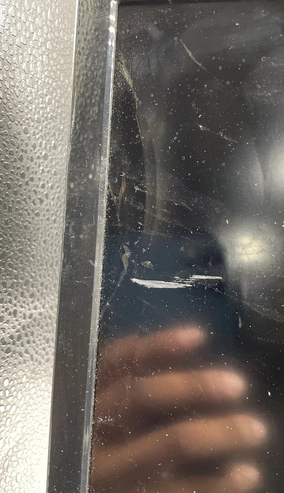 Vizio E320-A0 32" LCD LED Flat Panel HDTV Monitor Display Screen Only For Parts - Image 2 of 4