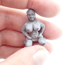 THAI FERTILITY CHARM metal Buddhist amulet old Asian collection zen estate