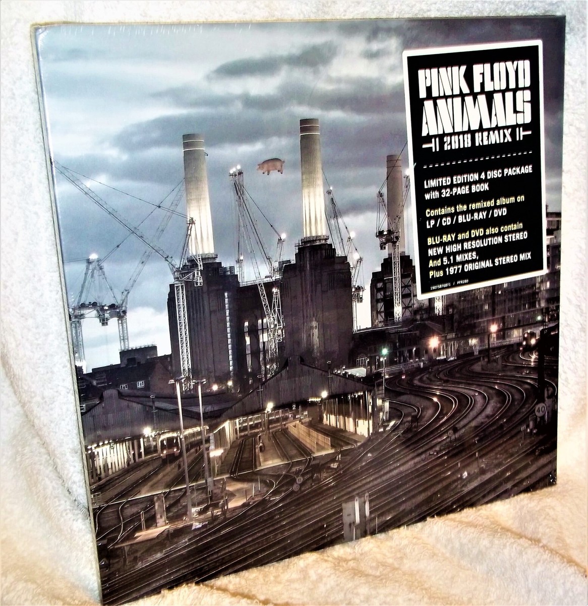 欧LP Pink Floyd Animals (2018 Remix) (180g) PFRLP28 Pink Floyd Records 未開封 /00400 Amazon.com: Animals (2018 Remix): CDs & Vinyl