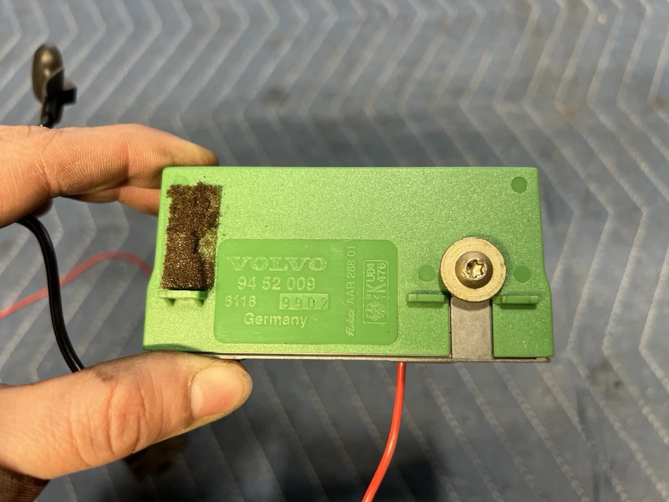 1998-2000 Volvo V70R V70 S70 радио антенна воздушный усилитель 9452009 OEM #4120E - Изображение 2 из 4