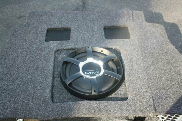 polk audio mm1240dvc