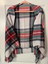 Vivian Vincent Women Square Cashmere Oversized Shawl Cape C49