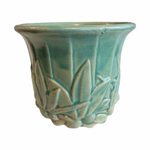 Vintage McCoy Ceramic Planter – Leaves & Berries / Calla Lily  – Turquoise Glaze