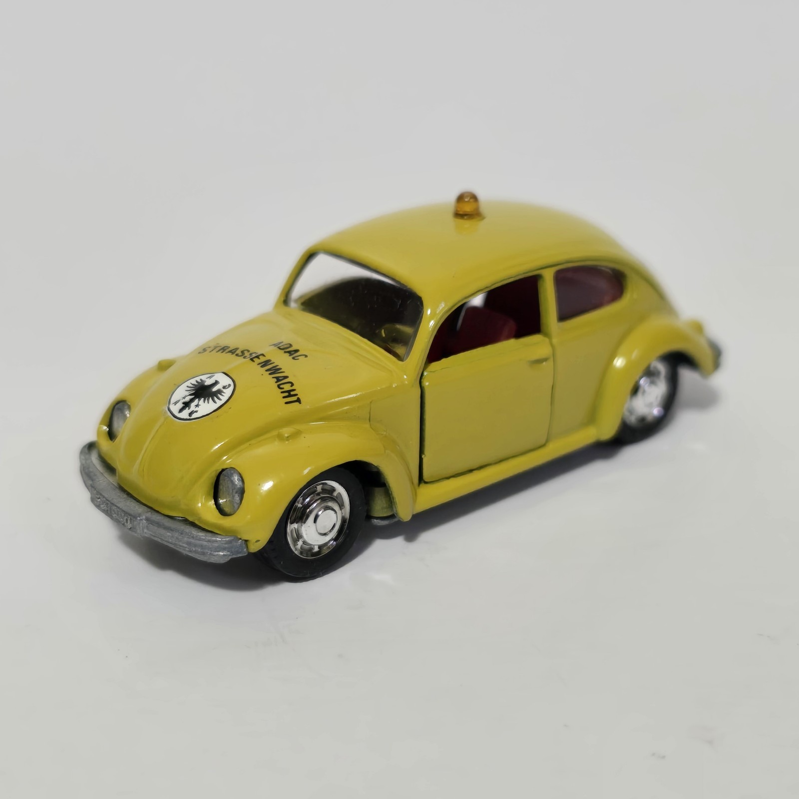 1:66 Schuco 818 ADAC VW Volkswagen Beetle 1302 S MINT