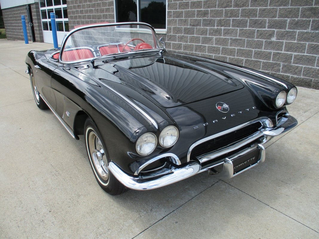 1962 Black Chevrolet Corvette   | C1 Corvette Photo 10