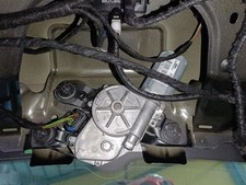 wischermotor hinten SKODA KAROQ NU7 ND7 1.5 TSI 5F4955711A recrp2691911