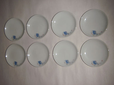 VINTAGE SET OF 8 CHILTON TOYS CERAMIC 3.25'' LUNCH PLATES PORCELAIN W BLUE FLOWER