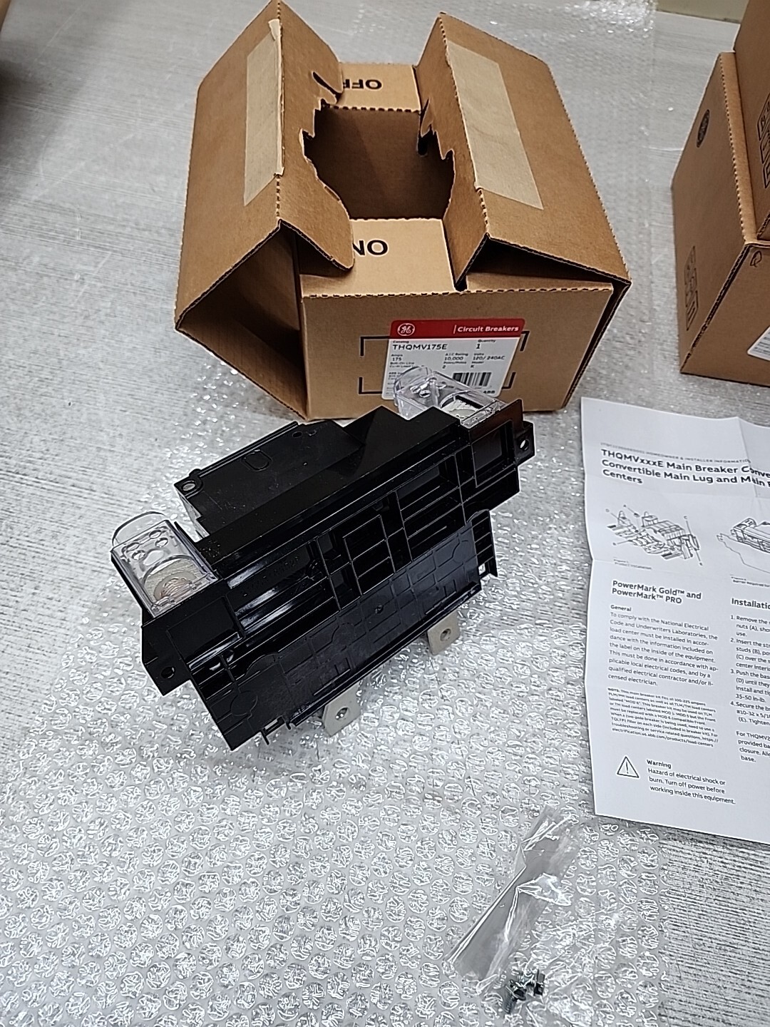 GE, THQMV175E, Circuit Breaker, 175 Amps 120/240V  (  NEW  )