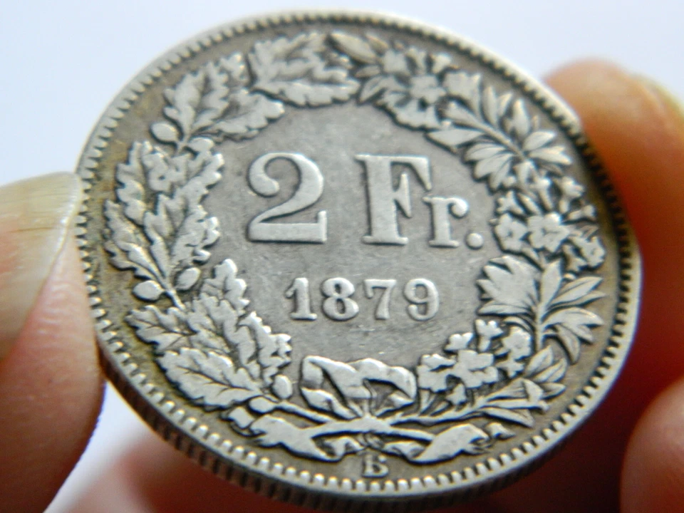 1879 2 Francs B - Switzerland - Silver .835 - Rare coin - VF/XF condition - Image 3 of 4