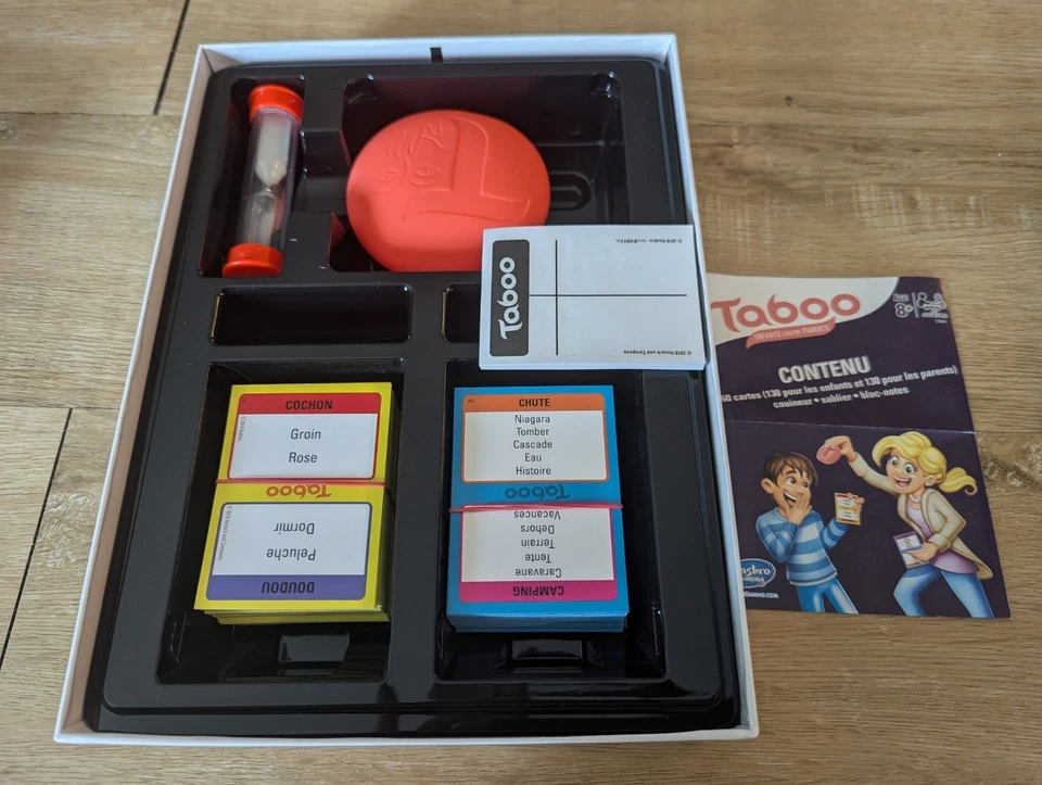 Taboo "Enfants CONTRE Parents" de 4 joueurs et + - Hasbro 2018 - Occasion TBE - Photo 2/3