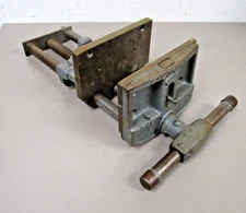 Vintage Columbian 7-CD Under Bench Woodworker Vise 7"