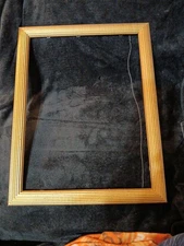 Vintage Wooden Gold Speckled Frame W/ Ribbed Design 16x12