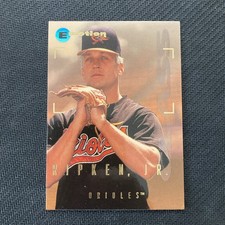 1995 Fleer Emotion #8 Cal Ripken Jr.