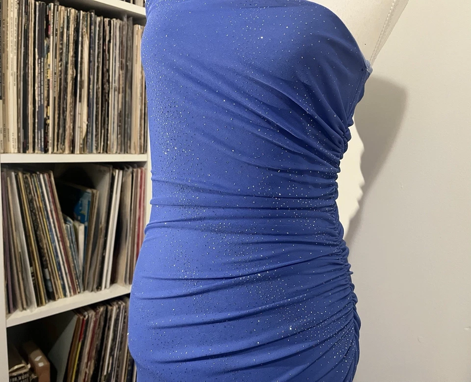 Maxi Vestido De Colección Y2K Jodi Kristopher Malla Periwinkle Detalle Brillo Asimétrico 6 Foto 4 de 4