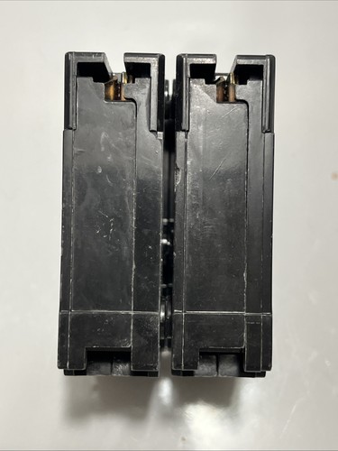 Eaton BR230 Thermal Magnetic Circuit Breaker - Picture 2 of 7