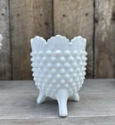 Vintage Fenton White Milk Glass Hobnail Egg Shaped Three Footed Vase 4.5”