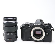 Olympus OM-D E-M5 Mark II Black  12-50mm EZ Lens Kit -Near Mint- 230