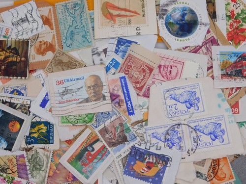 STAMP WORLD WIDE 200g lot ON paper Charity commemorative collection kiloware - Picture 5 of 8