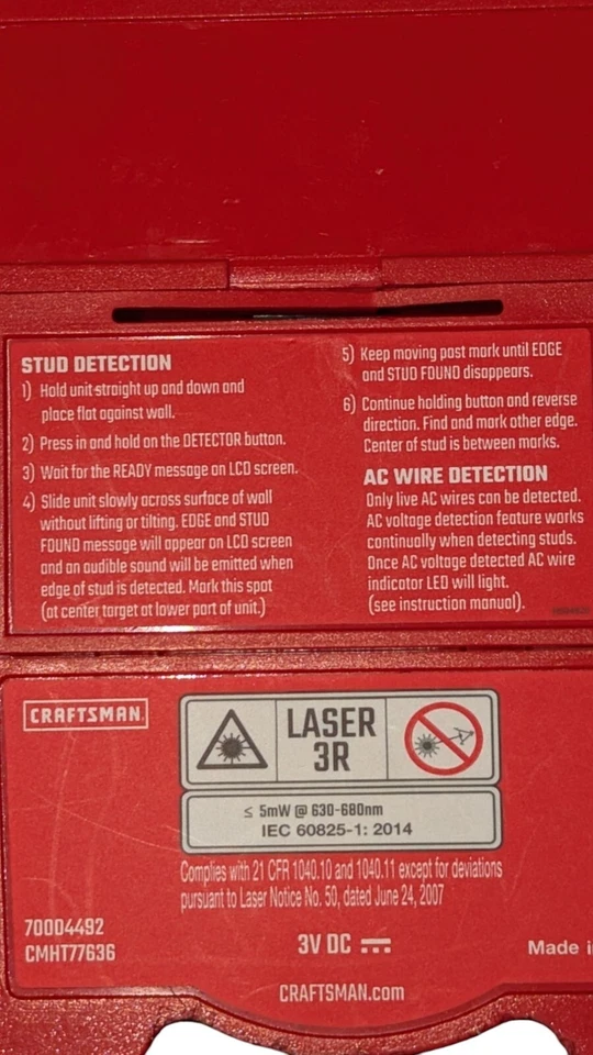 Detector de pernos Craftsman Detector de cables de CA Nivelador láser Foto 3 de 4