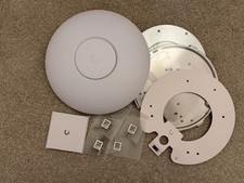 Ubiquiti UniFi Wi-Fi 7 Pro Access Point (U7-Pro)