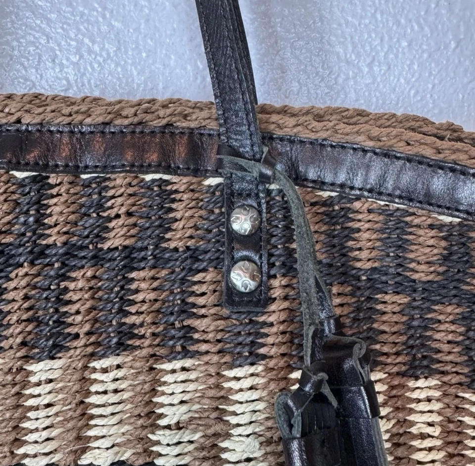 Bolso de Mano Patricia Nash Specialty Tejido Sellia Chocolate Natural Negro Paja Foto 4 de 4