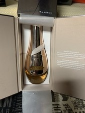 LA MER Genaissance Age-Defying Essence Crysta...