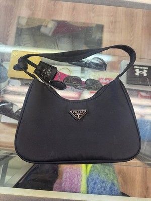 Prada Re-Edition 2005 Shoulder Bag