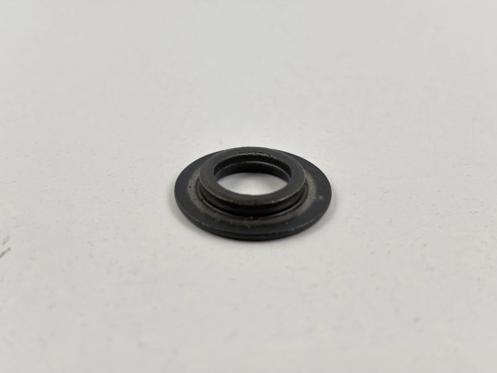 Yamaha 33D-12116-00-00 Valve Spring Seat WR450F YZ450F Wolverine