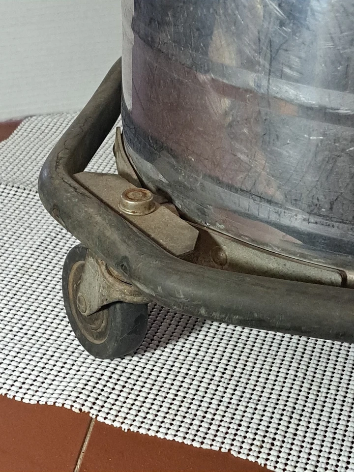 Vtg Electrolux CB Shop Vacuum Canister Bin & Caddy Only No Motor Or Attatchments - Image 3 of 4