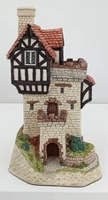 DAVID WINTER KNIGHT'S CASTLE WITH BOX