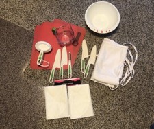 childrens cooking set for 4. Knives Are Kid Safe.