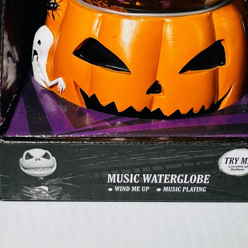 Nightmare Before Christmas Music Water Globe Mayor 2023 Halloween Disney - Picture 16 of 24