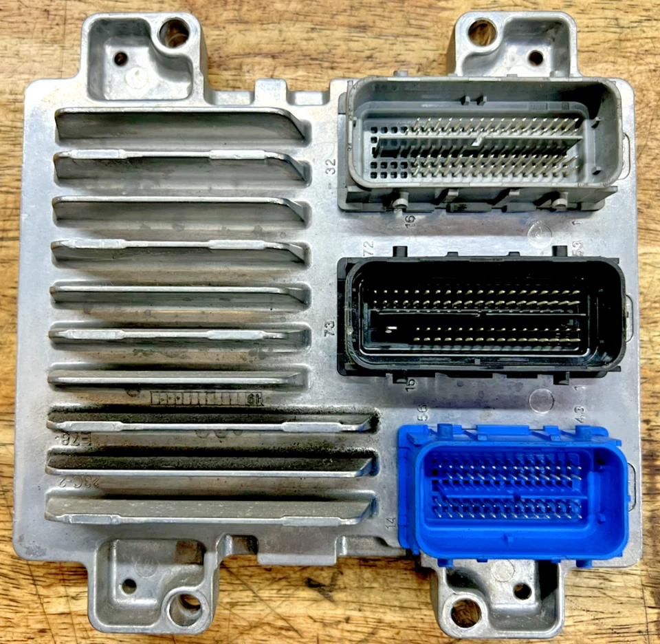 Компьютерный модуль двигателя ECM PCM 12698131 ACH6 2017-21 Chevrolet Trax 1,4 л - Изображение 3 из 4