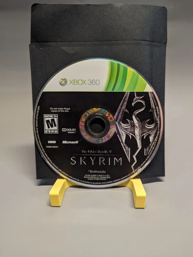 The Elder Scrolls V: Skyrim Microsoft Xbox 360 Video Game Disc Only - No Trackin