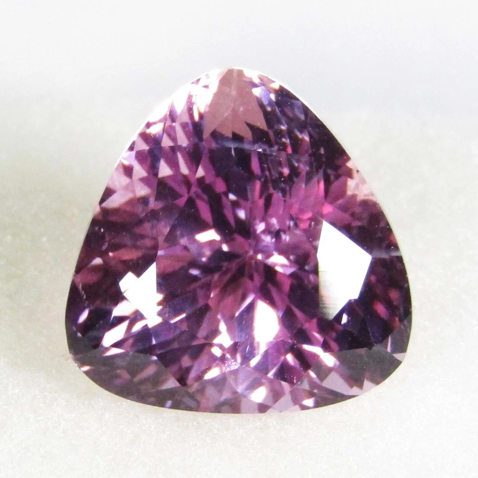 9.90Cts Natural Hot Pink Kunzite 13mm Trillion Cut Collection Afghanistan Gem - Image 4 of 4