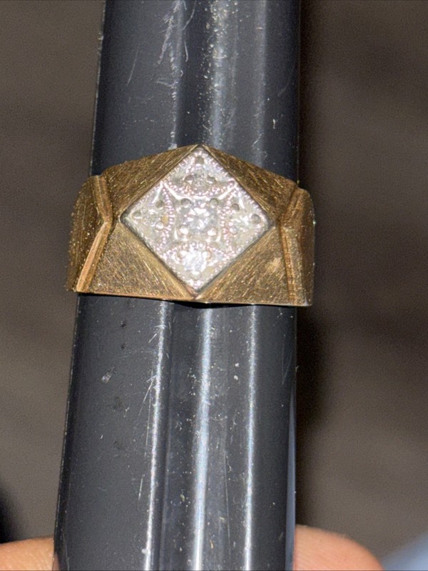 Estate Find Cluster Diamond 14k Yellow Gold Ring Size 11 6g