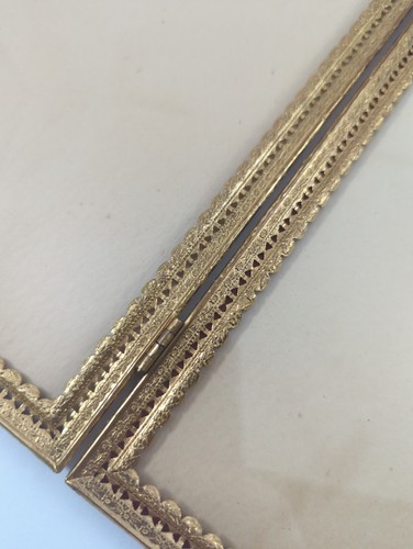 Antique 8x10 Double Hinged Photo Picture Frame Ornate Gold Tone Freestanding - Picture 7 of 21